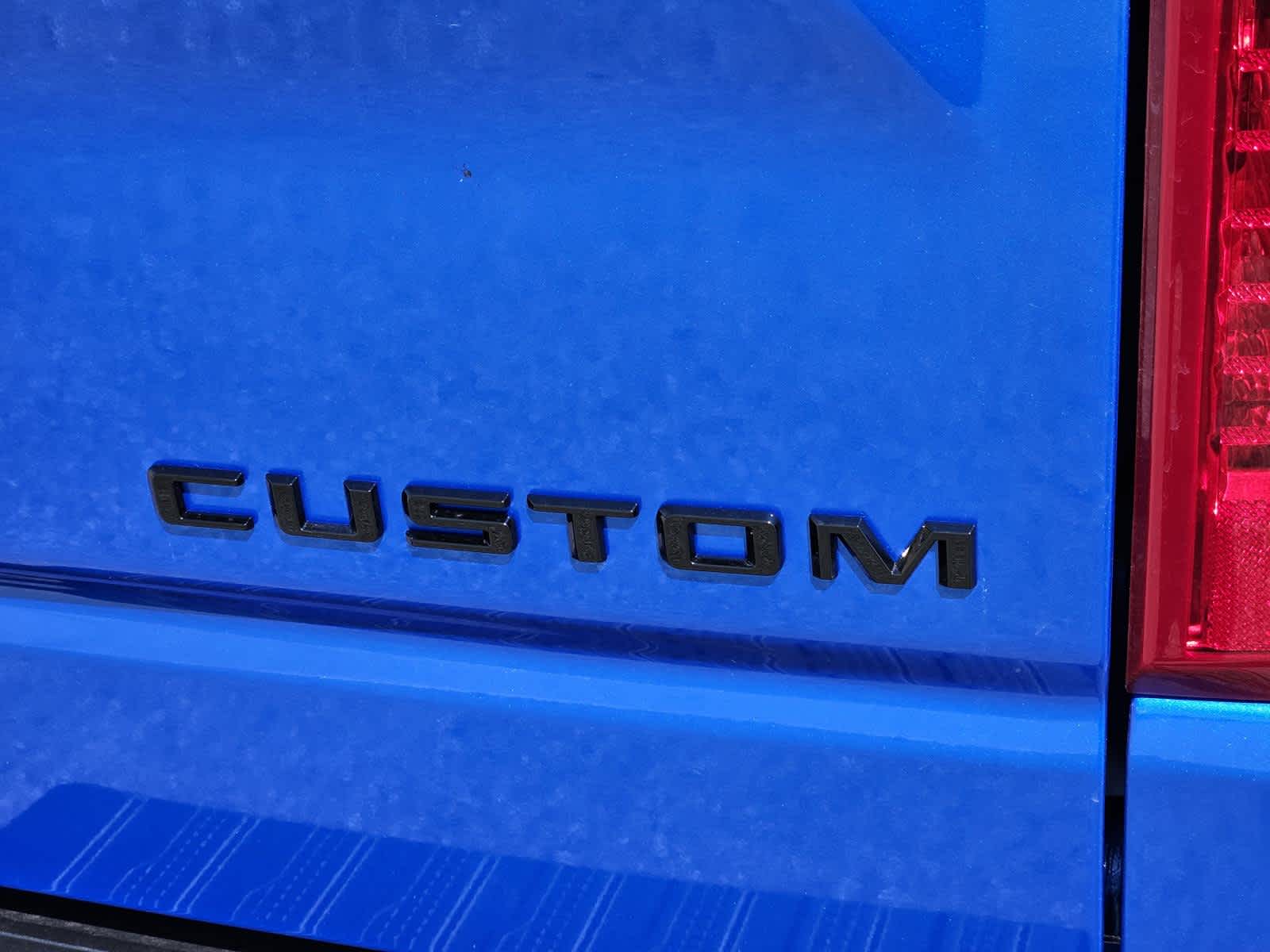 2025 Chevrolet Silverado 1500 Custom photo 5