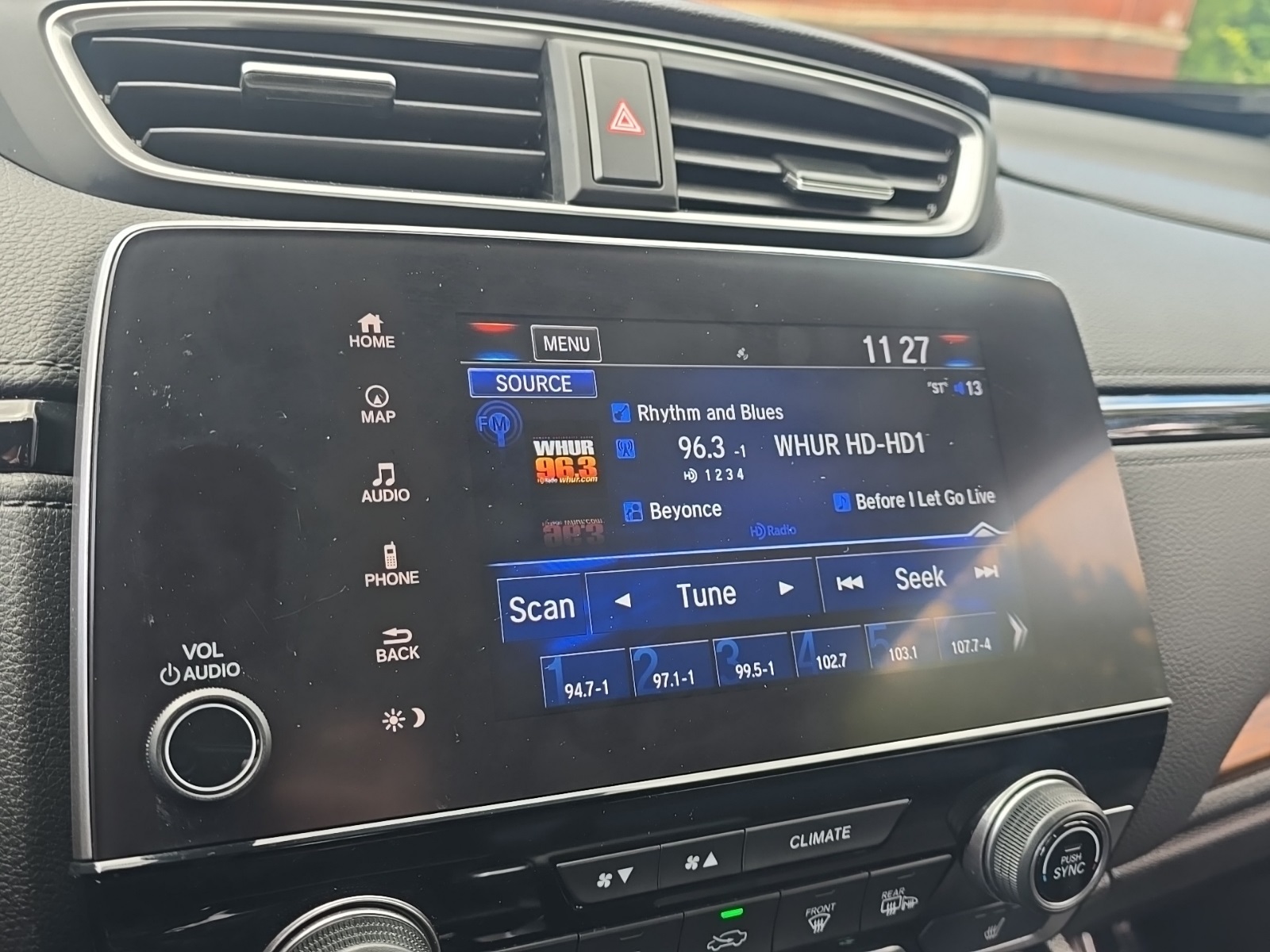2018 Honda CR-V Touring photo 9