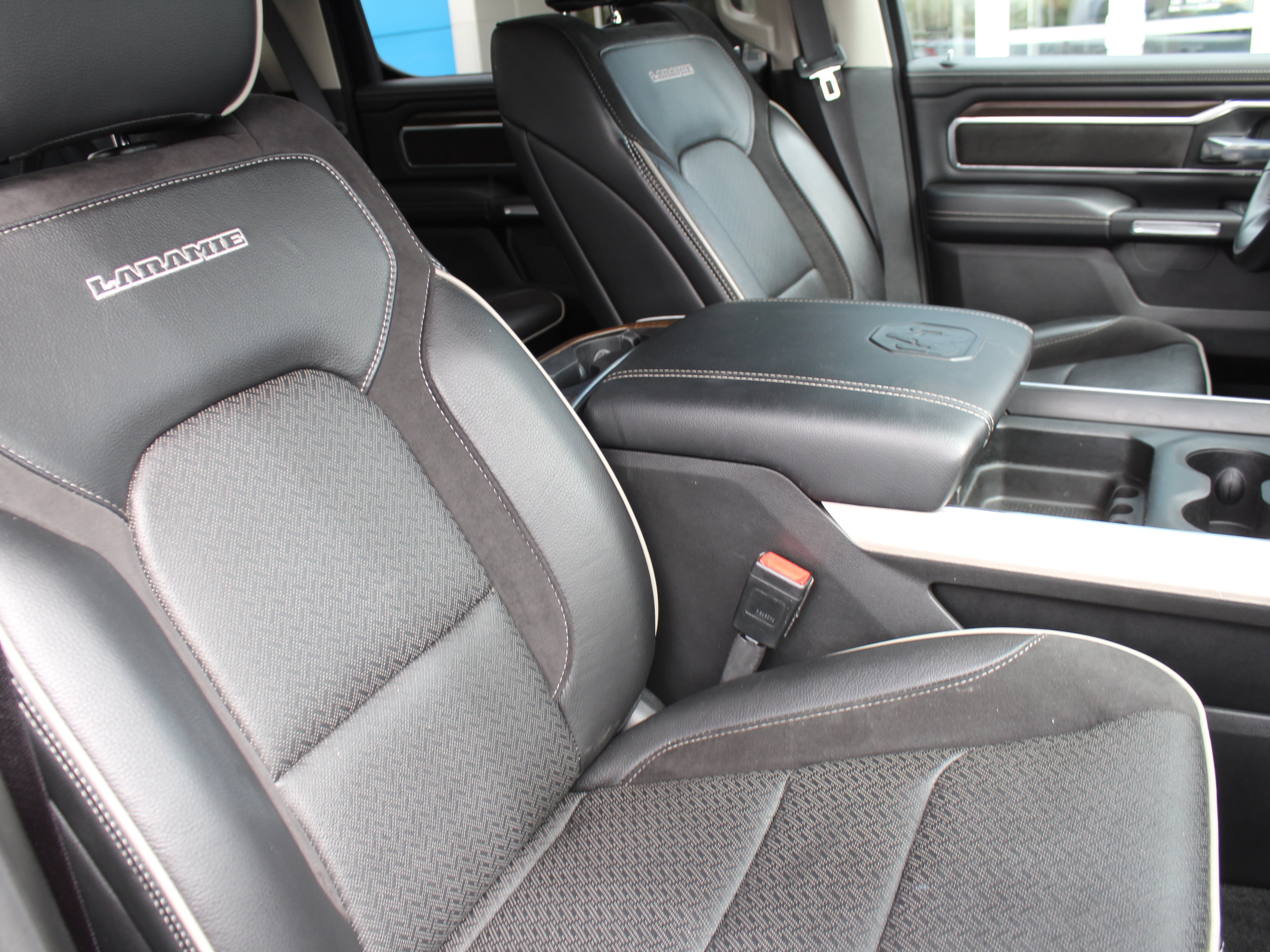 2022 Ram 1500 Laramie photo 42