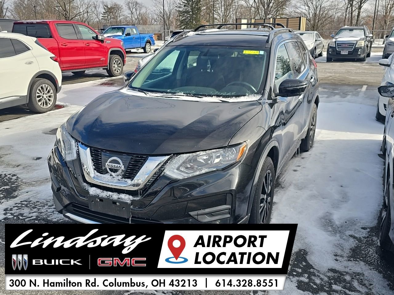 2017 Nissan Rogue SV's photo