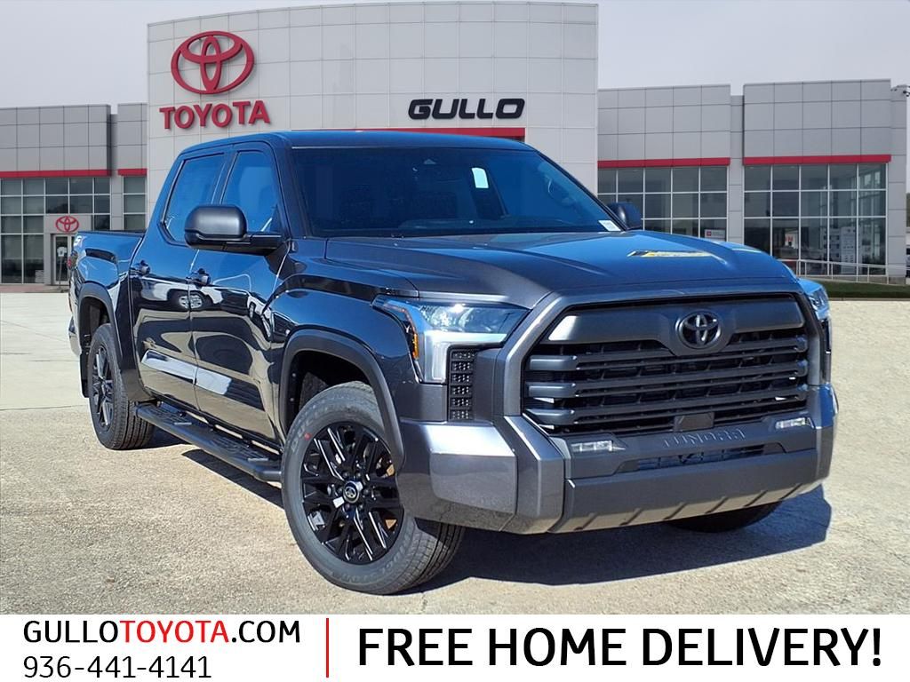 2026 Toyota Tundra SR5's photo