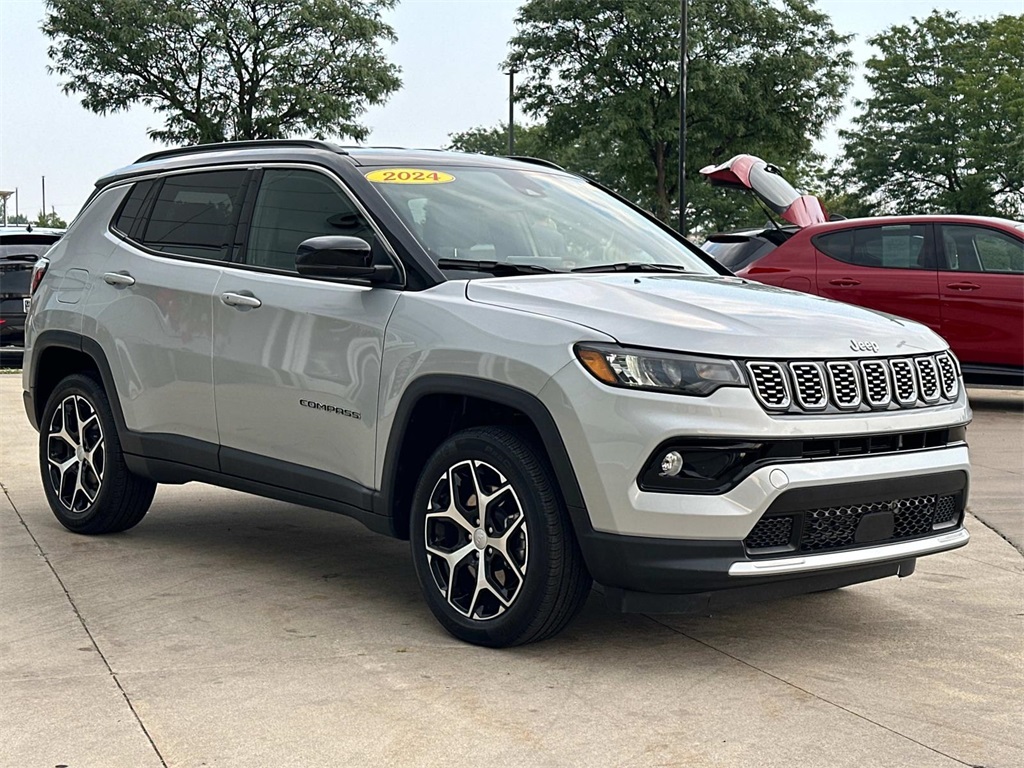 2024 Jeep Compass Limited photo 7