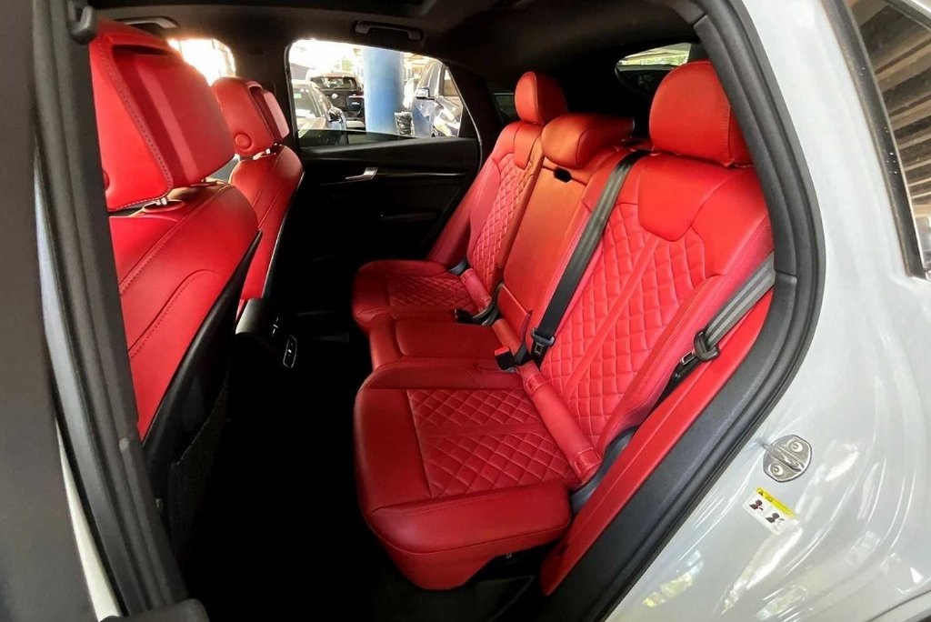 2023 AUDI SQ5 - Image 12