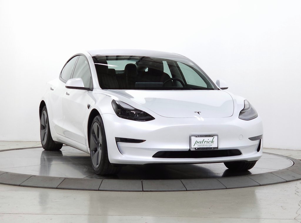 2023 Tesla Model 3 Base's photo