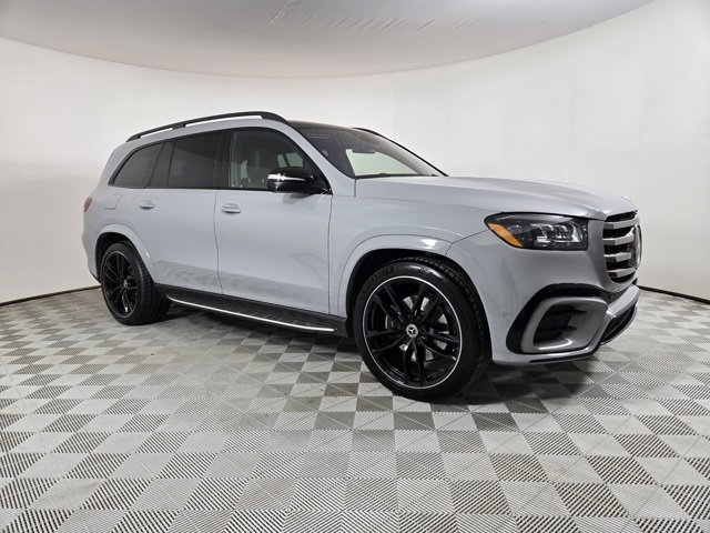 2024 Mercedes-Benz GLS Base's photo