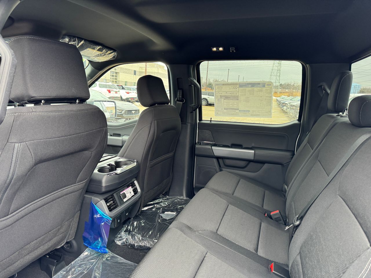 2025 Ford F-150 XLT photo 5
