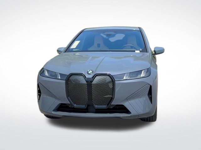 2026 Bmw iX photo 3