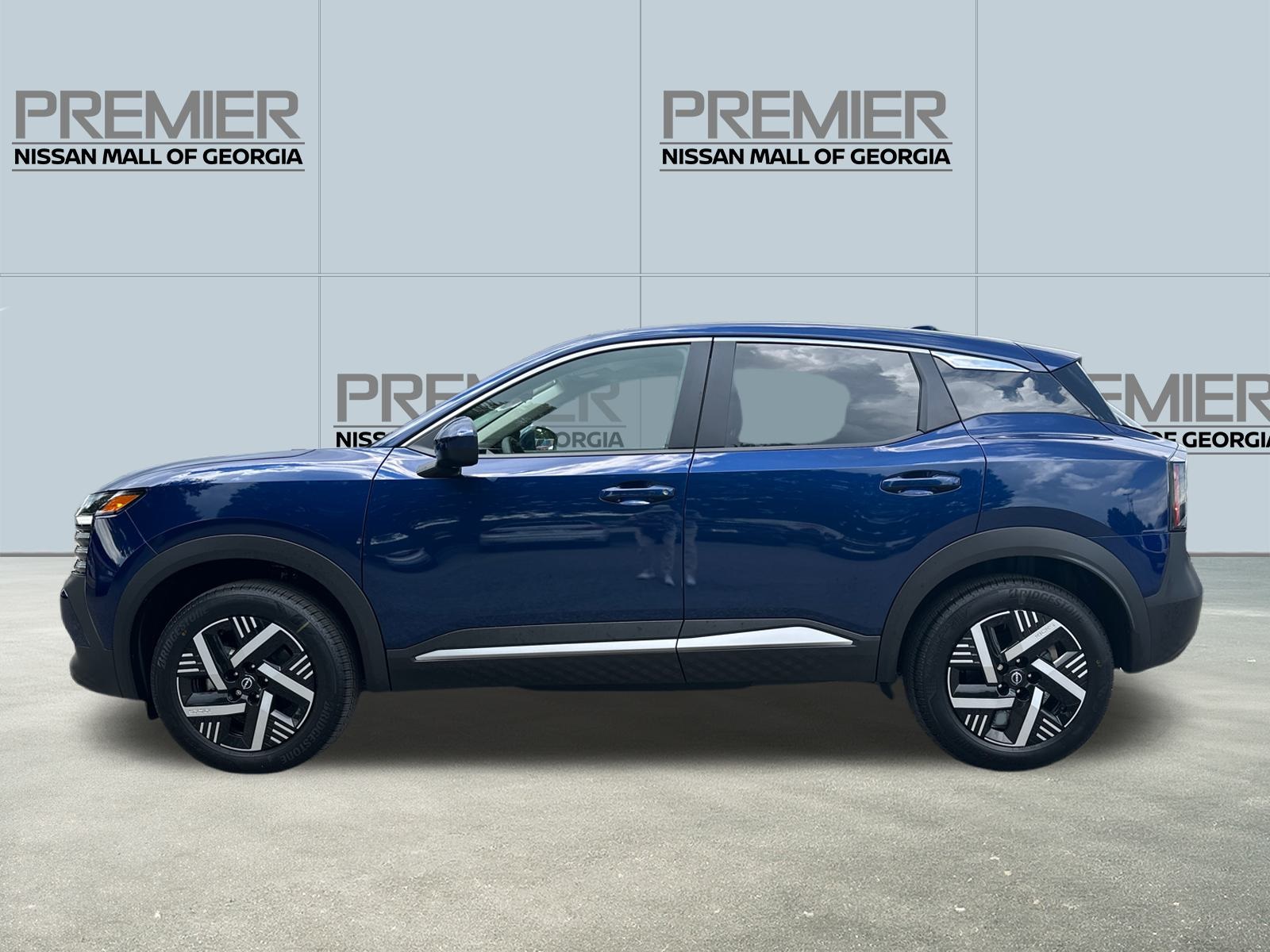 2025 Nissan Kicks SV photo 8