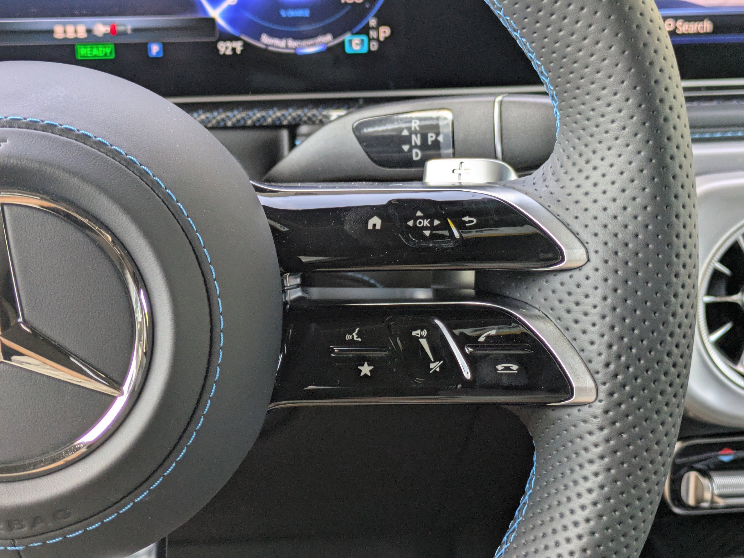 2025 Mercedes Benz G photo 16