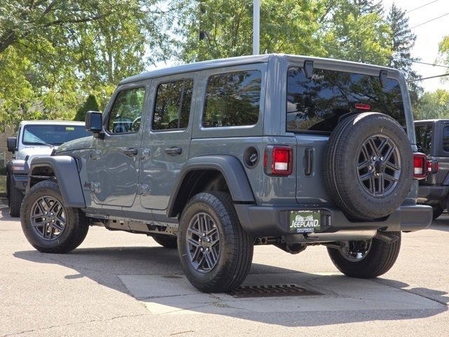 2025 Jeep Wrangler Sport S photo 20