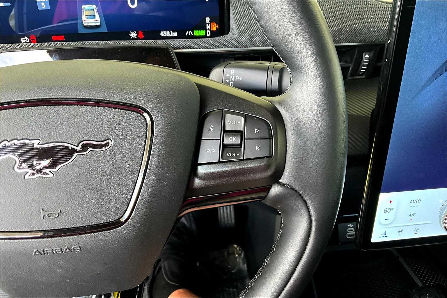 2025 Ford Mustang Mach-E Premium photo 20