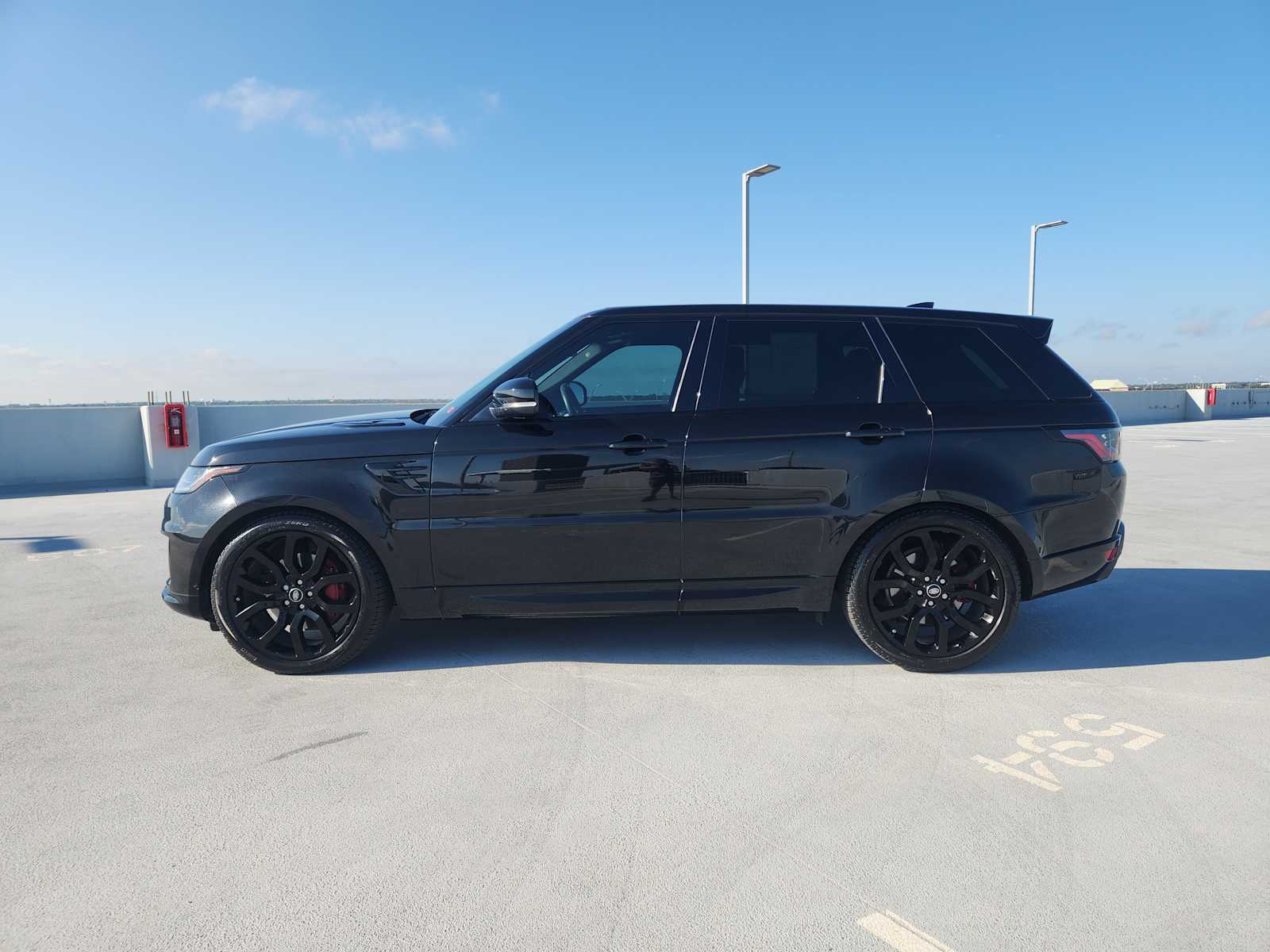 2022 Land Rover Range Rover Sport HSE Silver Edition photo 4