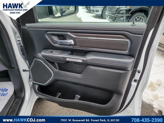 2025 RAM 1500 - Image 31