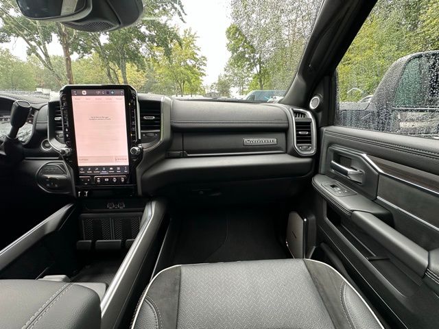 2026 Ram 2500 Laramie photo 28