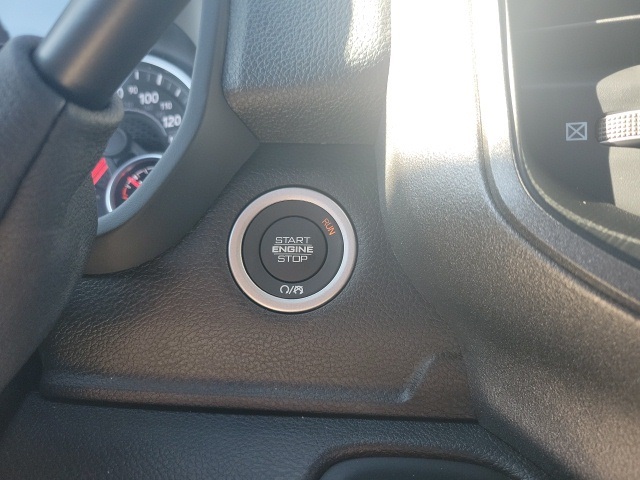 2025 Ram 2500 Tradesman photo 8