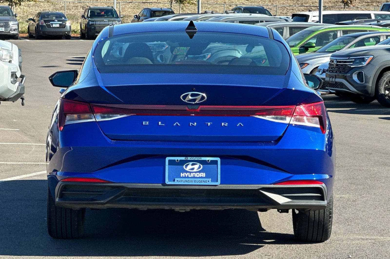 2023 Hyundai Elantra SEL Convenience photo 4