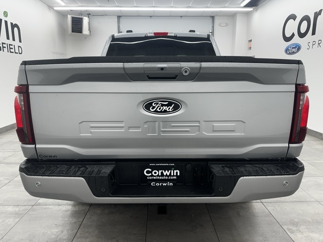 2025 Ford F-150 XLT photo 4