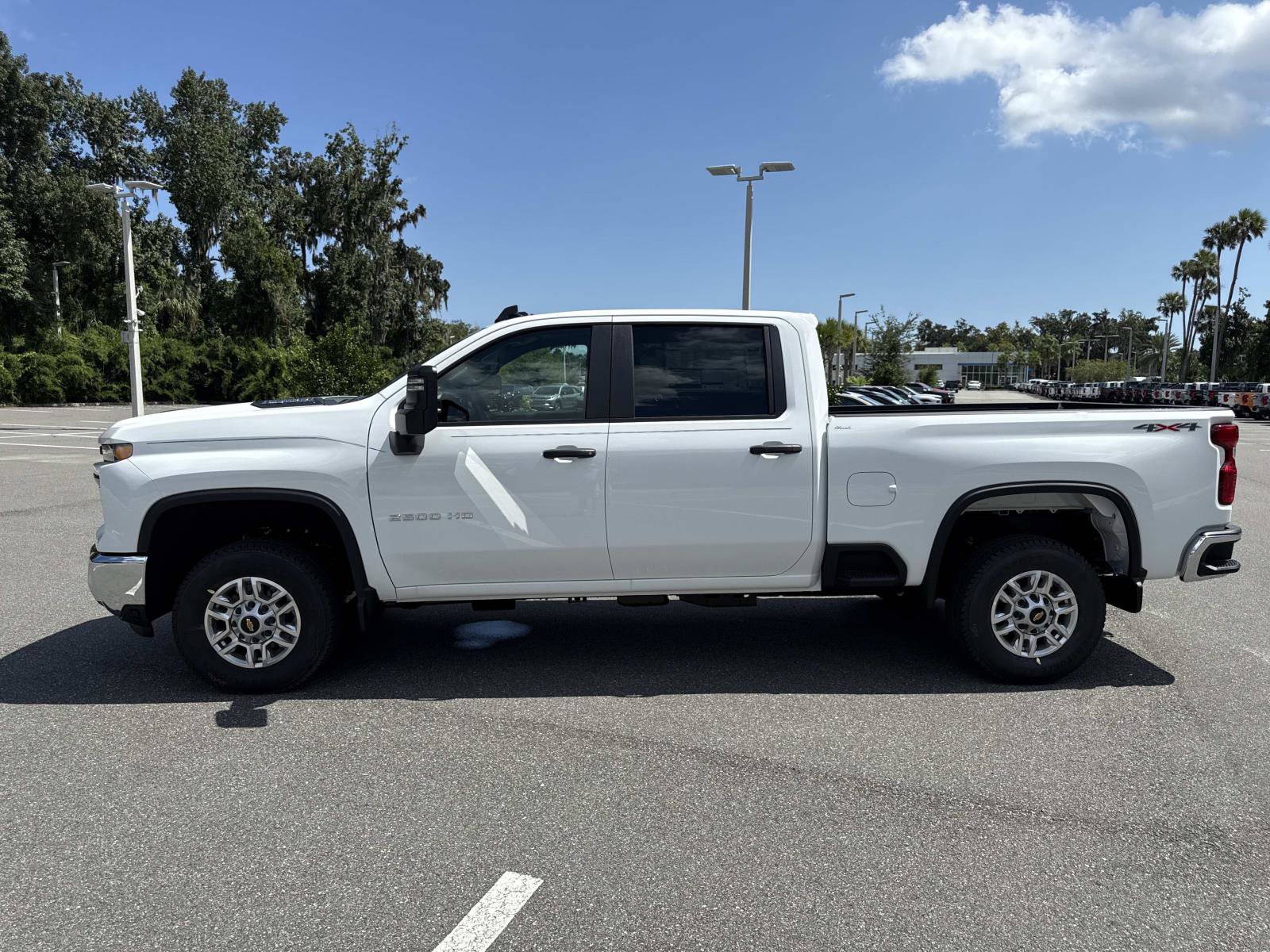 2025 Chevrolet Silverado 2500HD photo 6