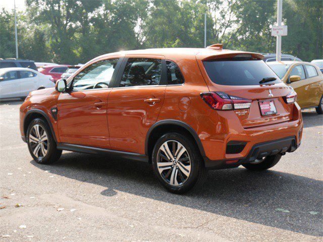 2024 Mitsubishi Outlander Sport ES photo 4