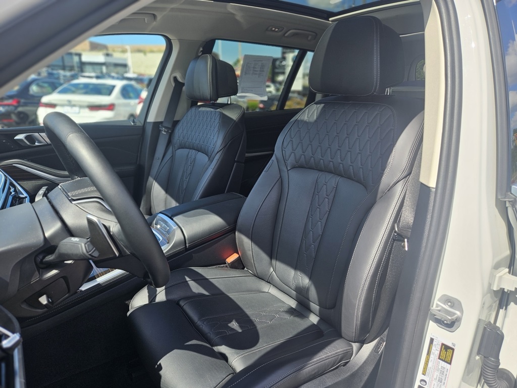 2025 Bmw X7 xDrive40i photo 17