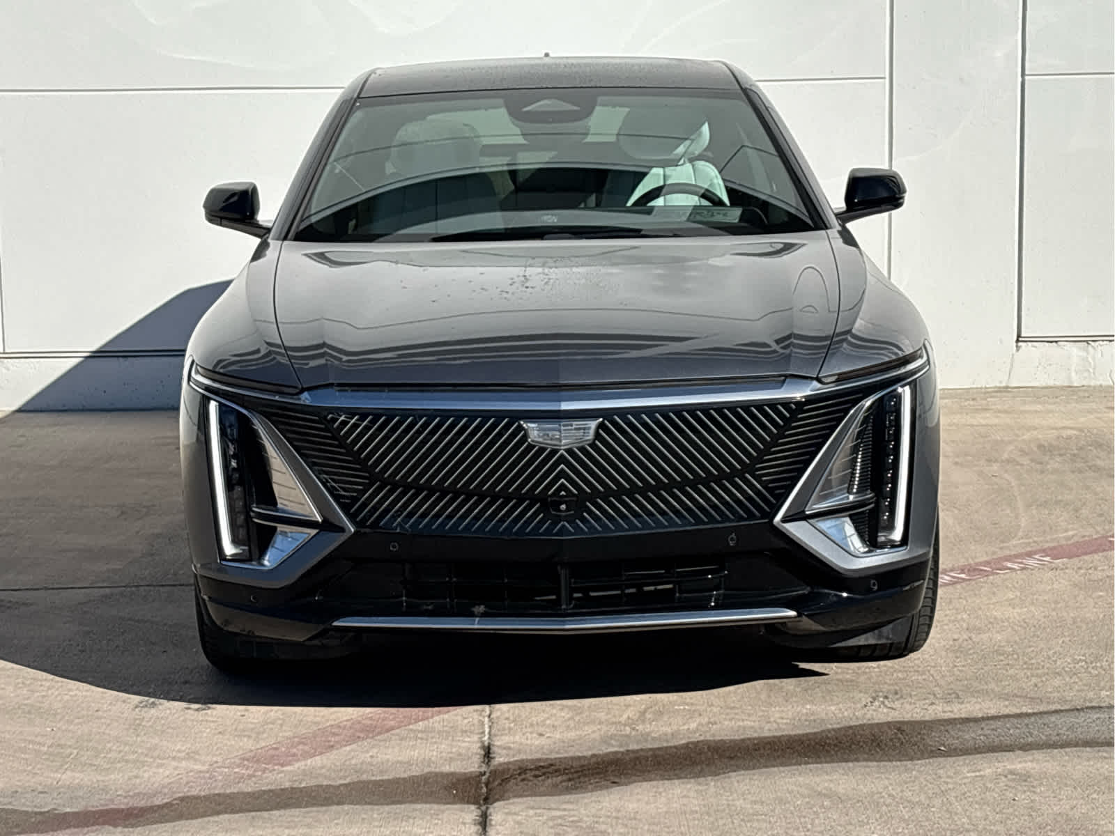 Used 2023 Cadillac LYRIQ Luxury with VIN 1GYKPMRK5PZ000043 for sale in Grapevine, TX