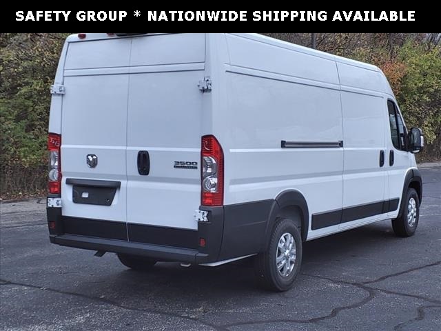 2025 Ram ProMaster 3500 photo 3