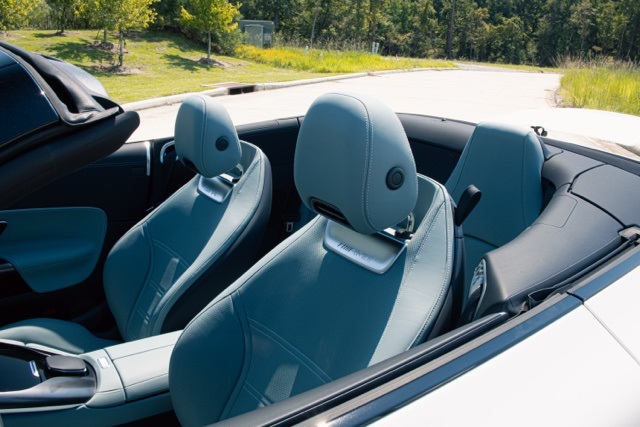 2025 Mercedes Benz SL AMG 43 photo 13