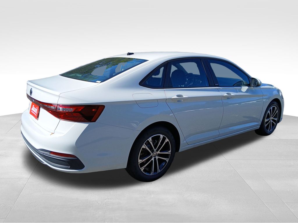 2026 Volkswagen Jetta 1.5T Sport photo 4