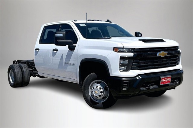 2024 Chevrolet Silverado 3500HD Work Truck's photo