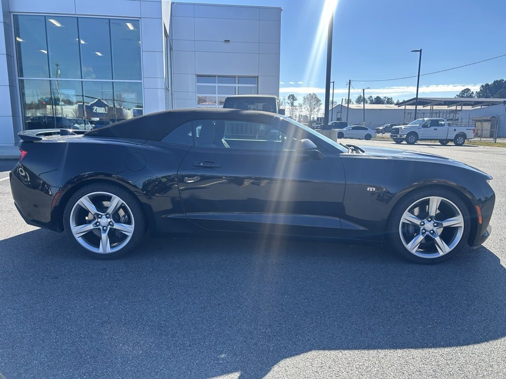 2017 Chevrolet Camaro 1SS photo 2