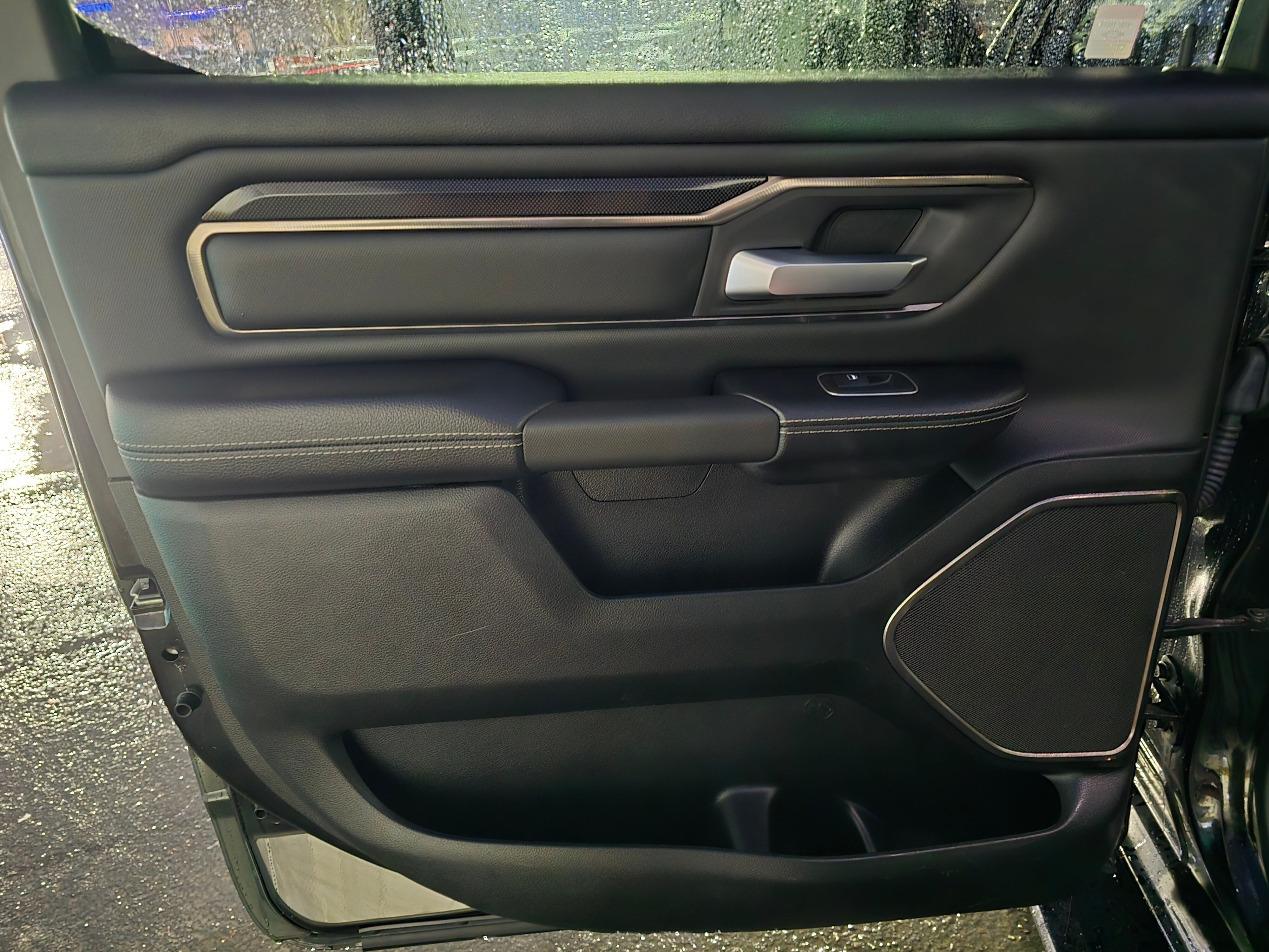 2020 Ram 1500 Sport Rebel photo 3