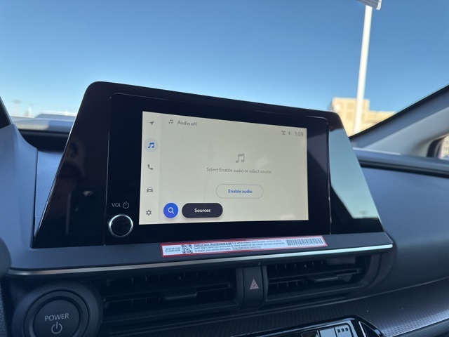 2024 Toyota Prius XLE photo 21