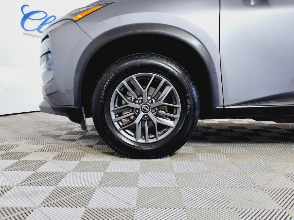 2023 Nissan Rogue S photo 24