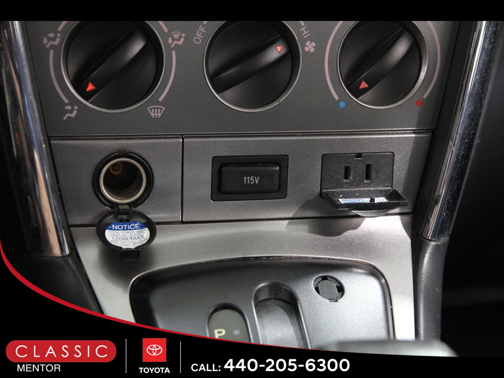 2007 Toyota Corolla Matrix L photo 8
