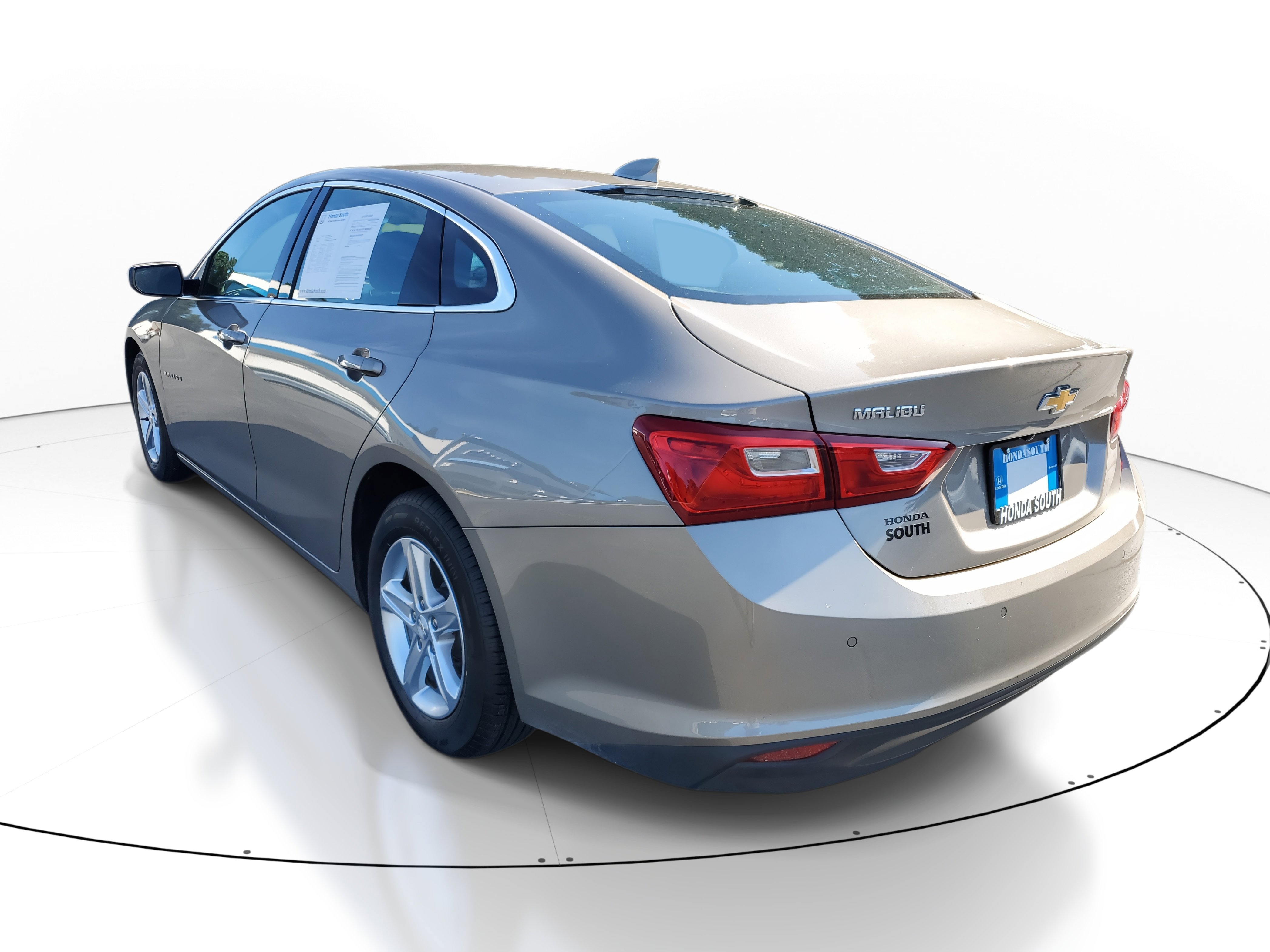 2023 Chevrolet Malibu 1LT photo 4