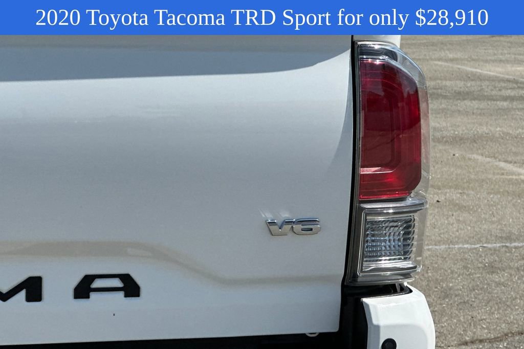 2020 Toyota Tacoma SR5 photo 20