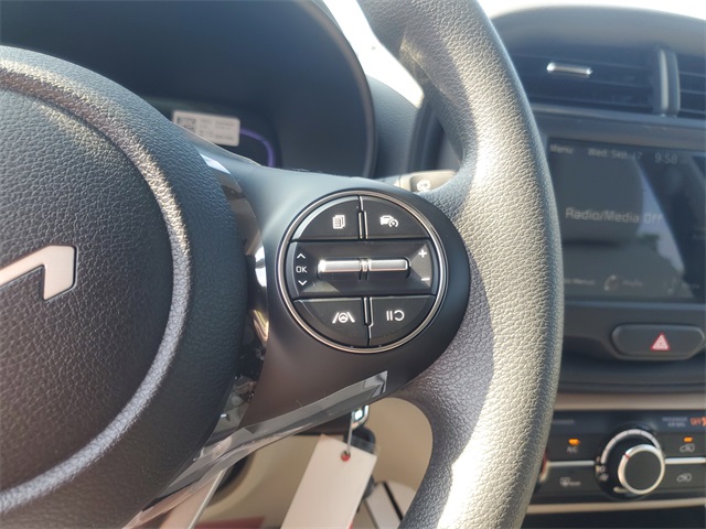 2025 Kia Soul LX S photo 16