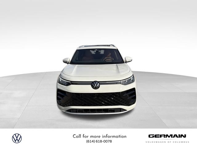 2026 Volkswagen Tiguan SEL R-Line photo 2