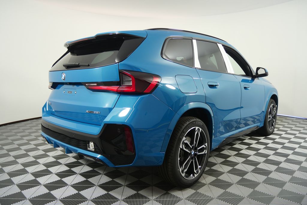 2025 Bmw X1 XDrive28i photo 2