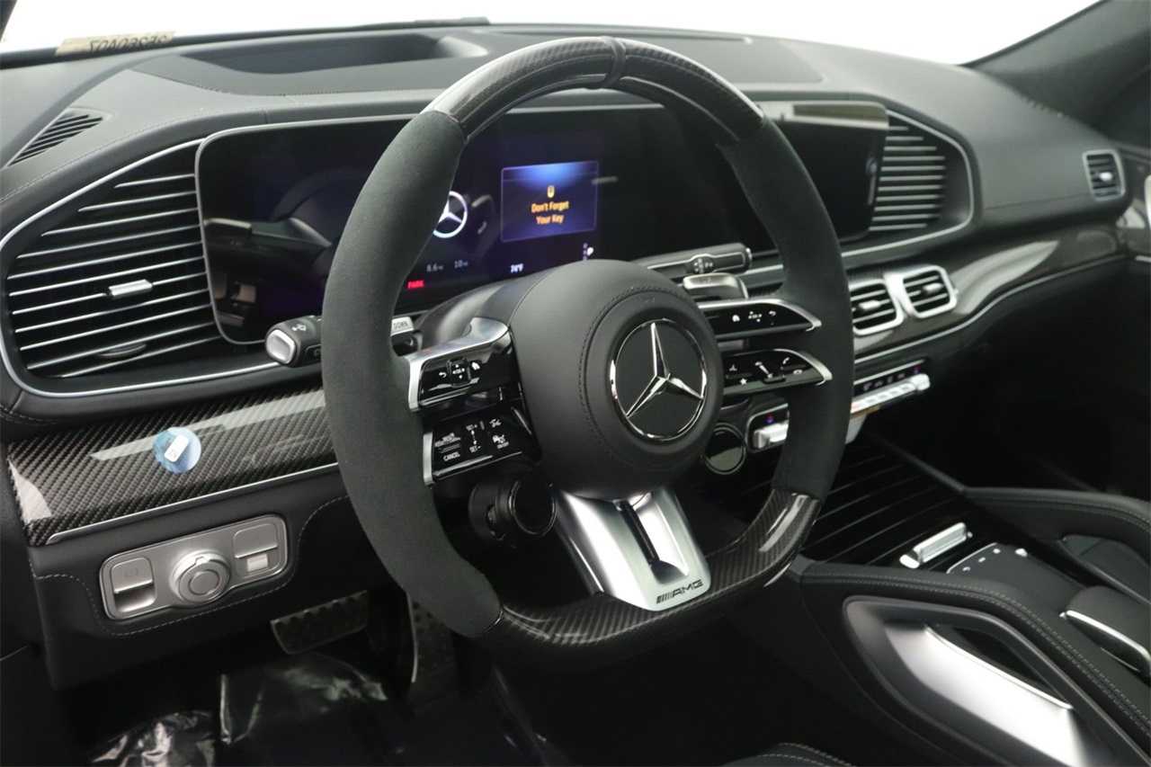 2026 Mercedes Benz GLE AMG 63 S photo 4