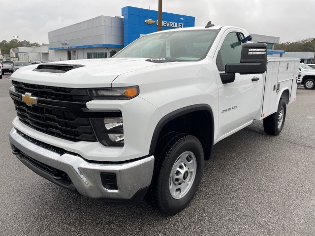 2024 Chevrolet Silverado 2500HD Work Truck photo 3