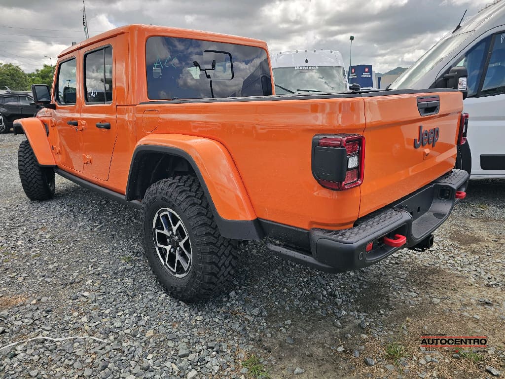 2025 Jeep Gladiator Rubicon photo 2