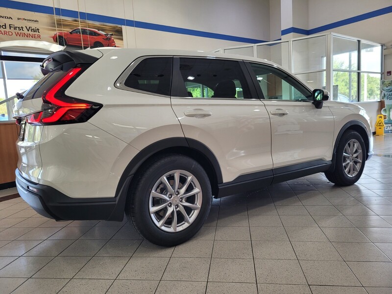 2026 Honda CR-V EX photo 4