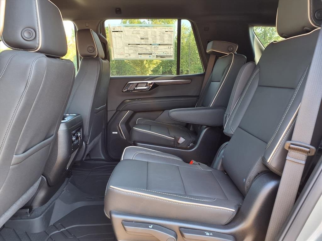 2025 Chevrolet Tahoe Premier photo 24