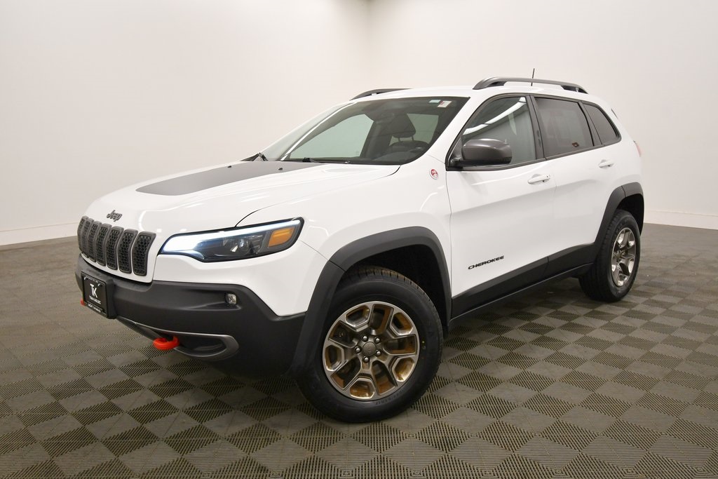 Used 2019 Jeep Cherokee Trailhawk with VIN 1C4PJMBX5KD374466 for sale in Rochester, Minnesota