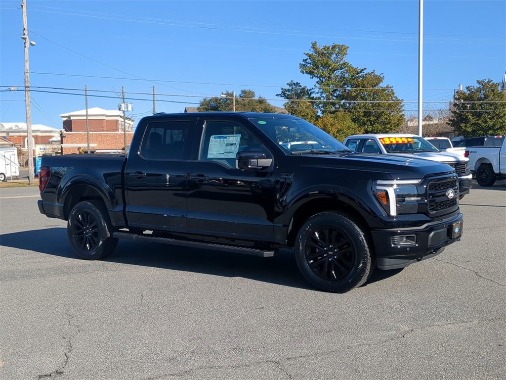 2025 Ford F-150 Lariat photo 2