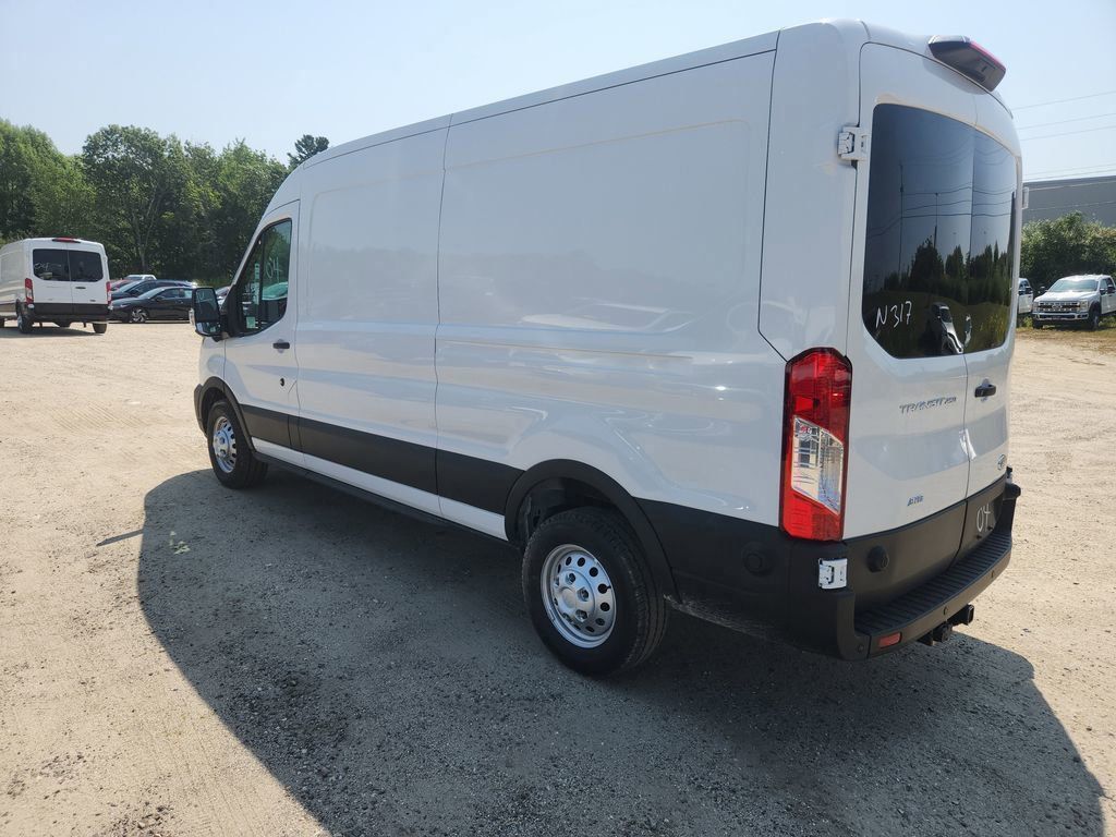 2025 Ford Transit Cargo Van photo 4