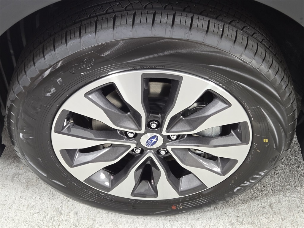 2025 Subaru Outback Limited photo 5