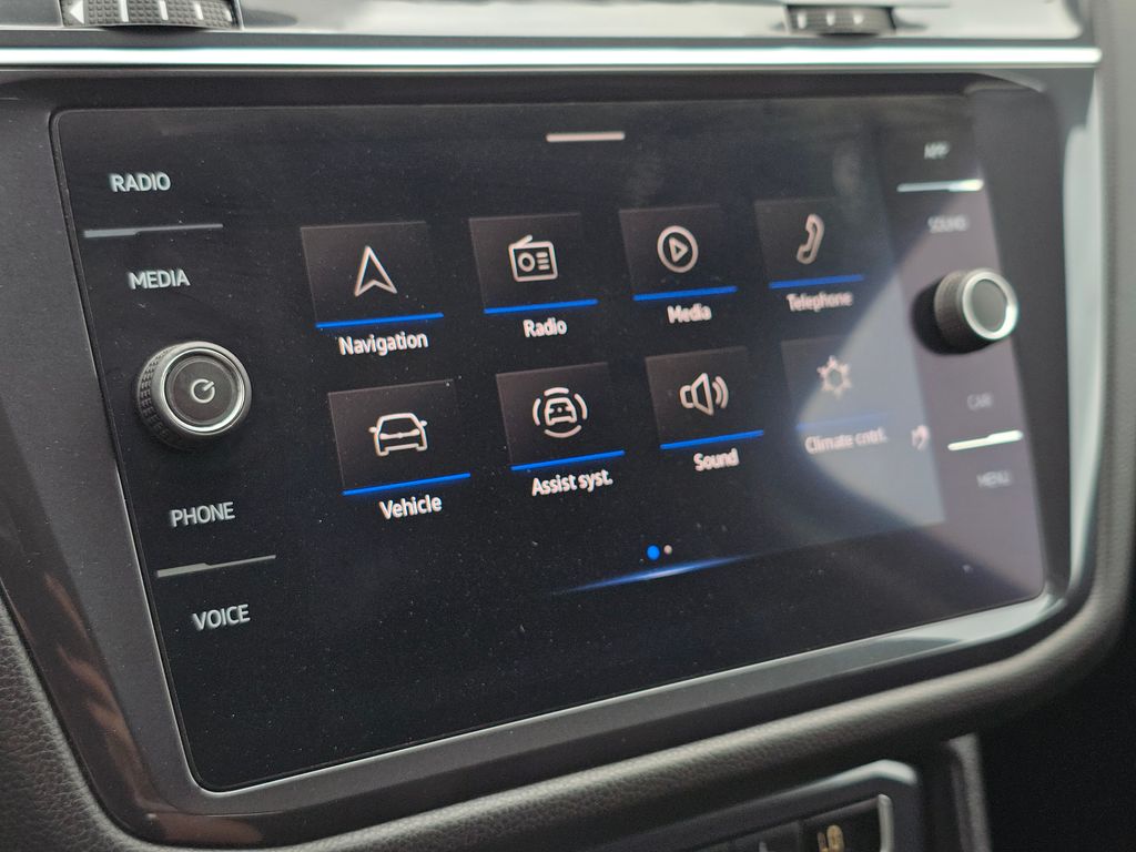 2021 Volkswagen Tiguan SE photo 27