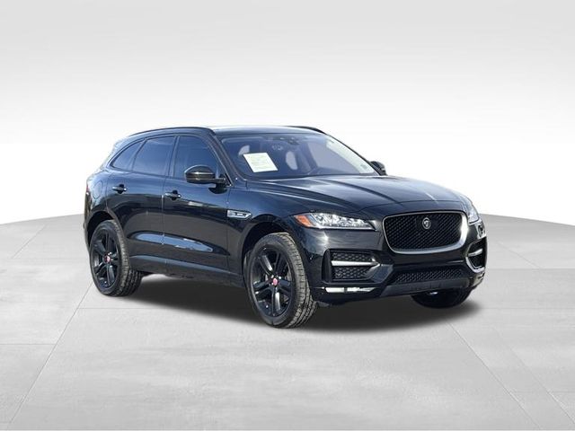 2019 Jaguar F-PACE R-Sport's photo